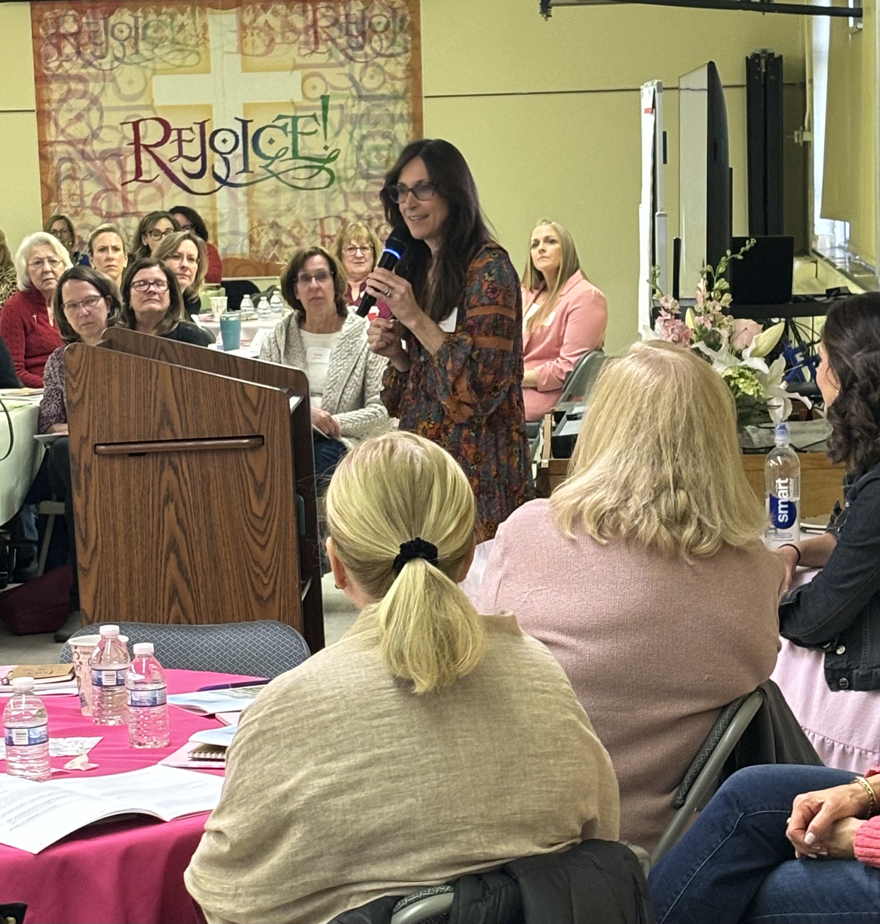 6EE57582-38AC-4F4F-8F3F-41E060364D18_1_201_a